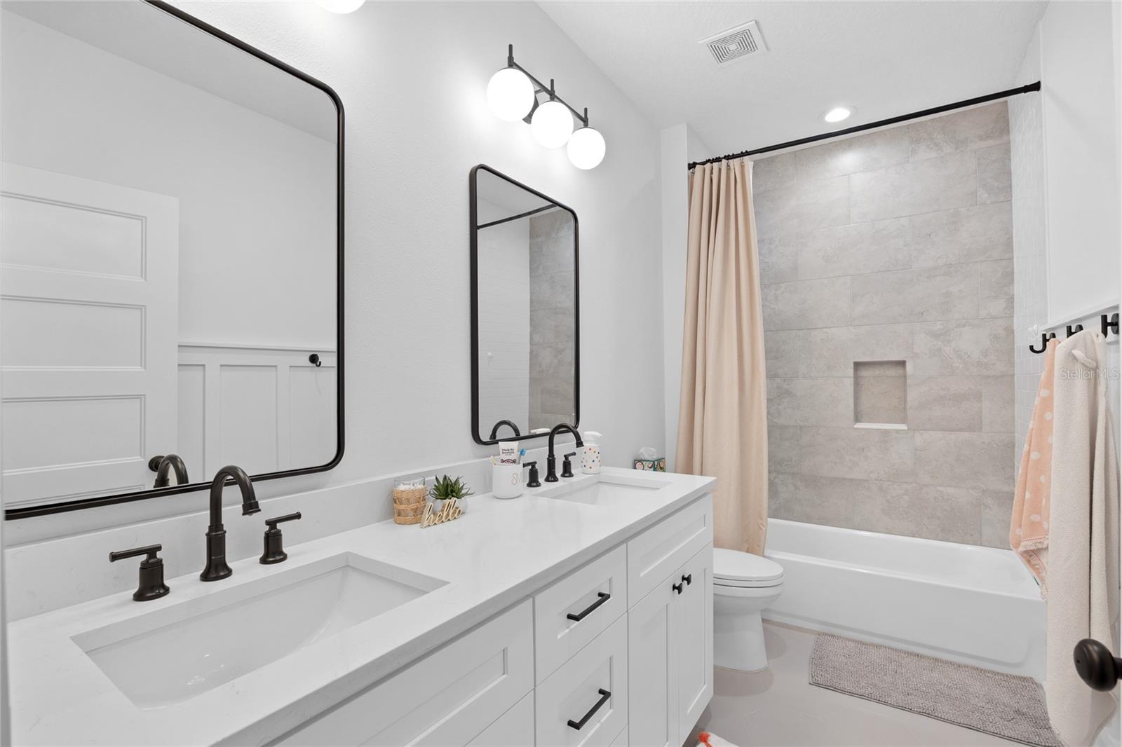 911 W ADALEE ST, TAMPA, FL, 33603