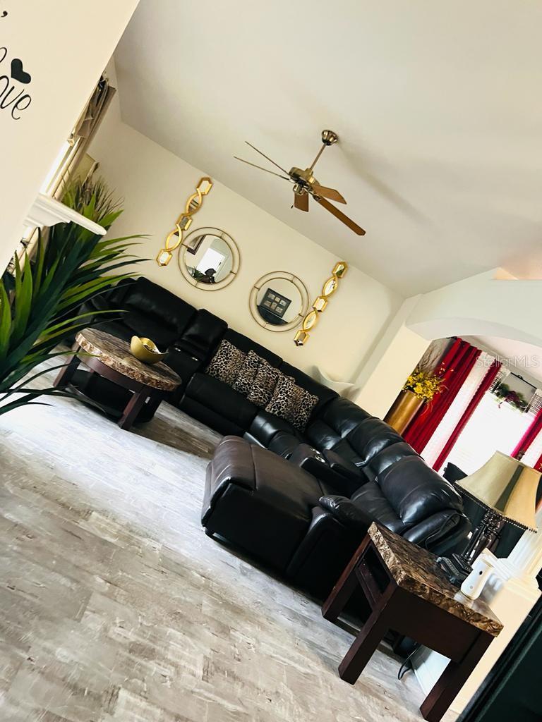 2866 STRAND CIR, OVIEDO, FL, 32765