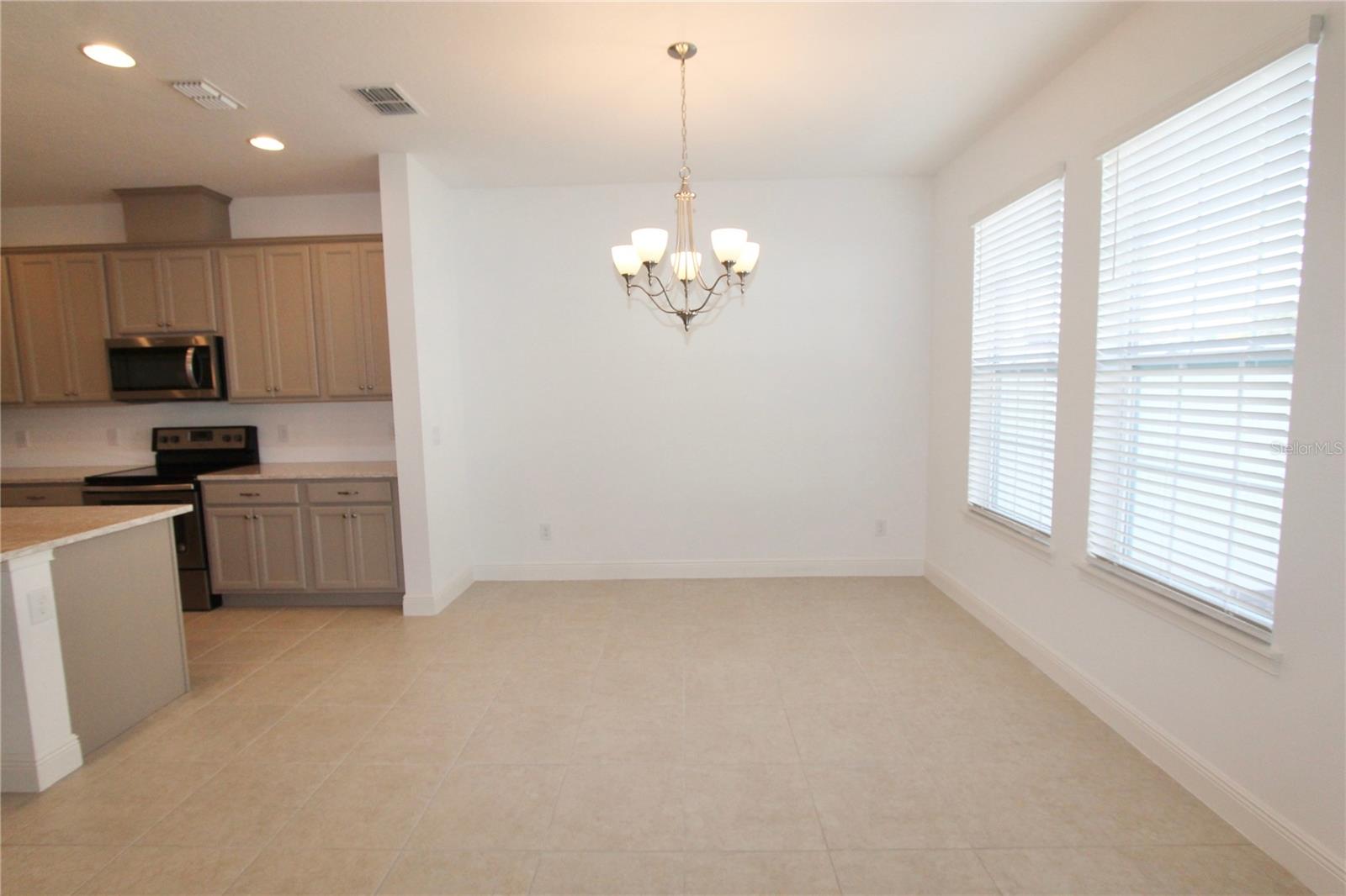 2880 RAPOLLO LN, APOPKA, FL, 32712