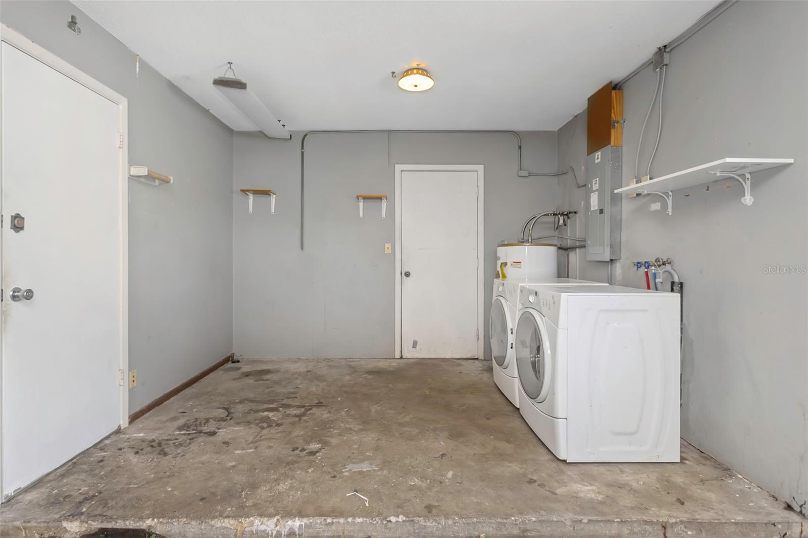 6842 62ND AVE N, PINELLAS PARK, FL, 33781