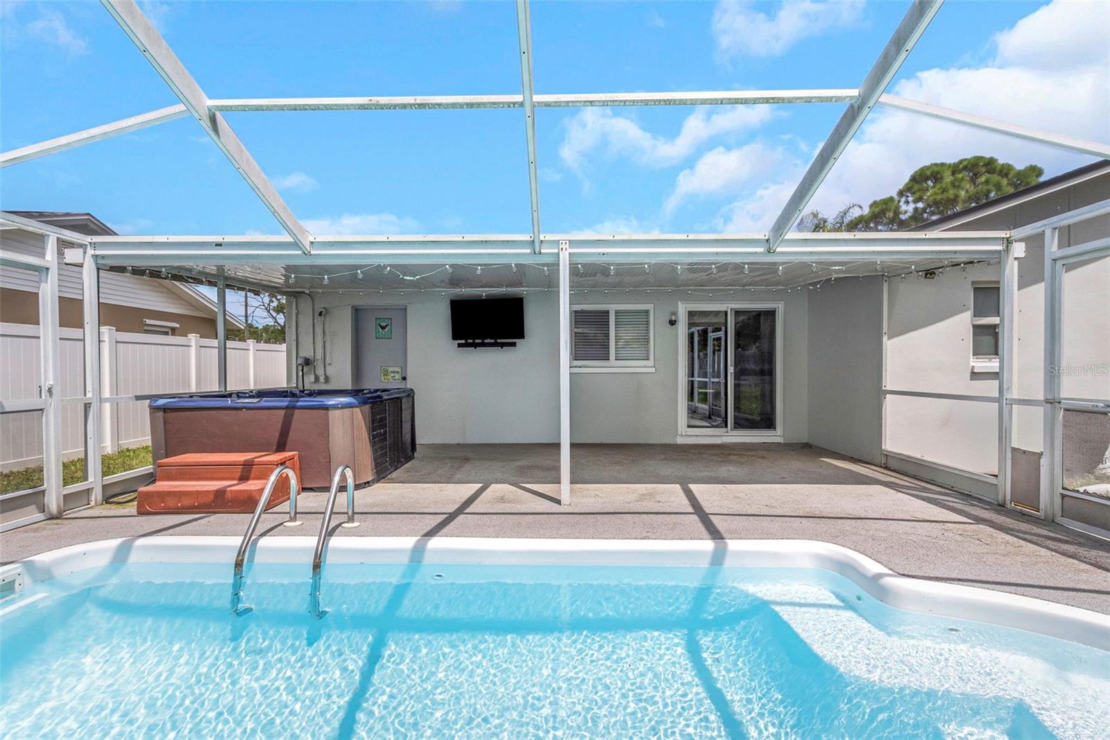 6842 62ND AVE N, PINELLAS PARK, FL, 33781