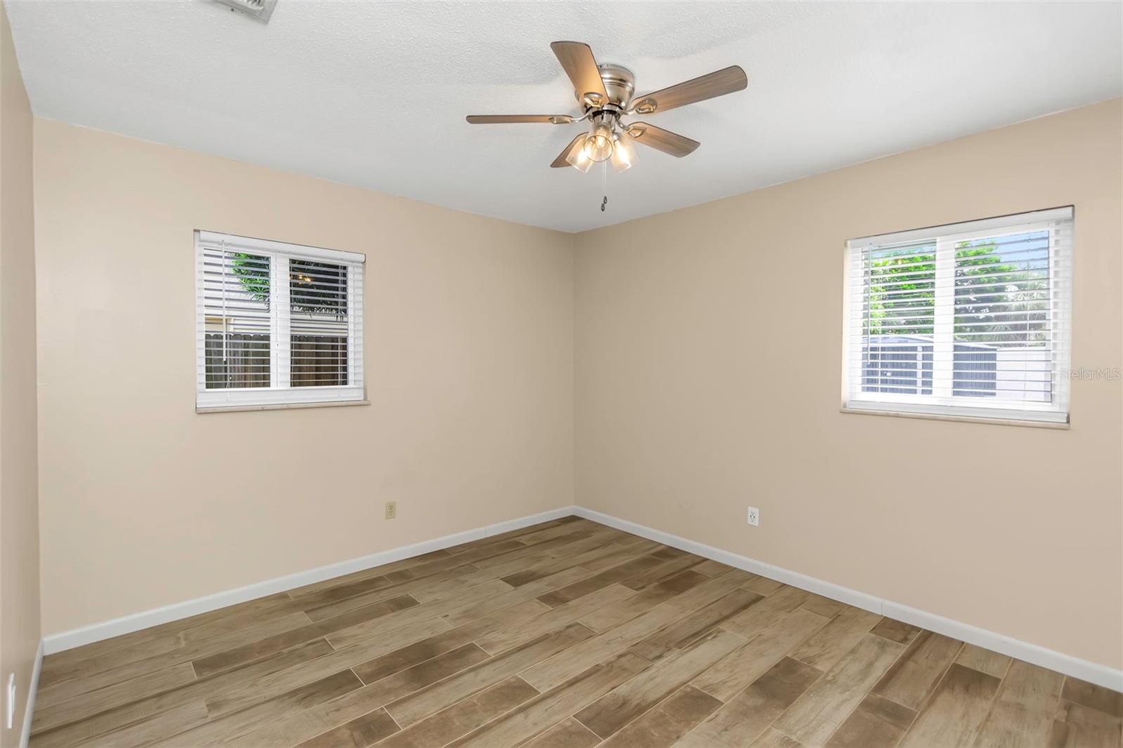 6842 62ND AVE N, PINELLAS PARK, FL, 33781