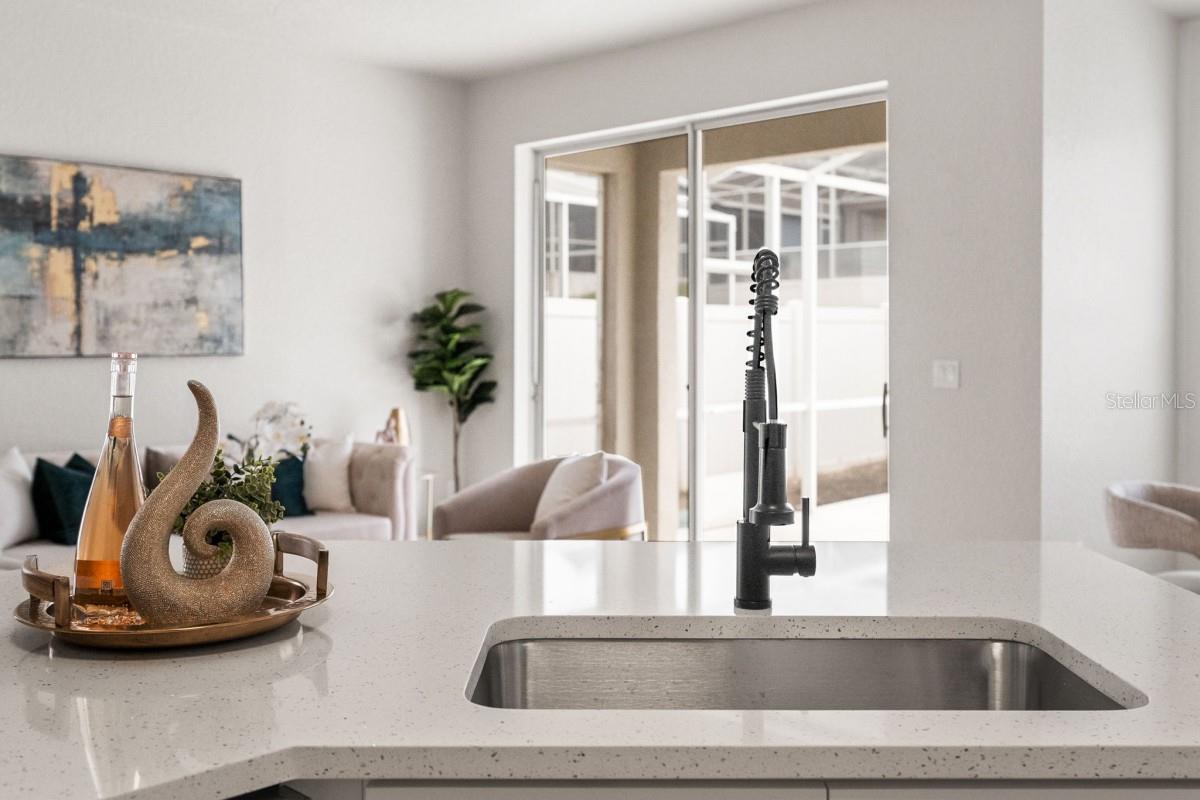 206 HERRING ST, DAVENPORT, FL, 33897