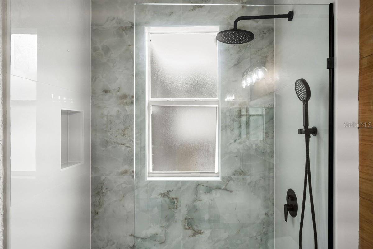 206 HERRING ST, DAVENPORT, FL, 33897