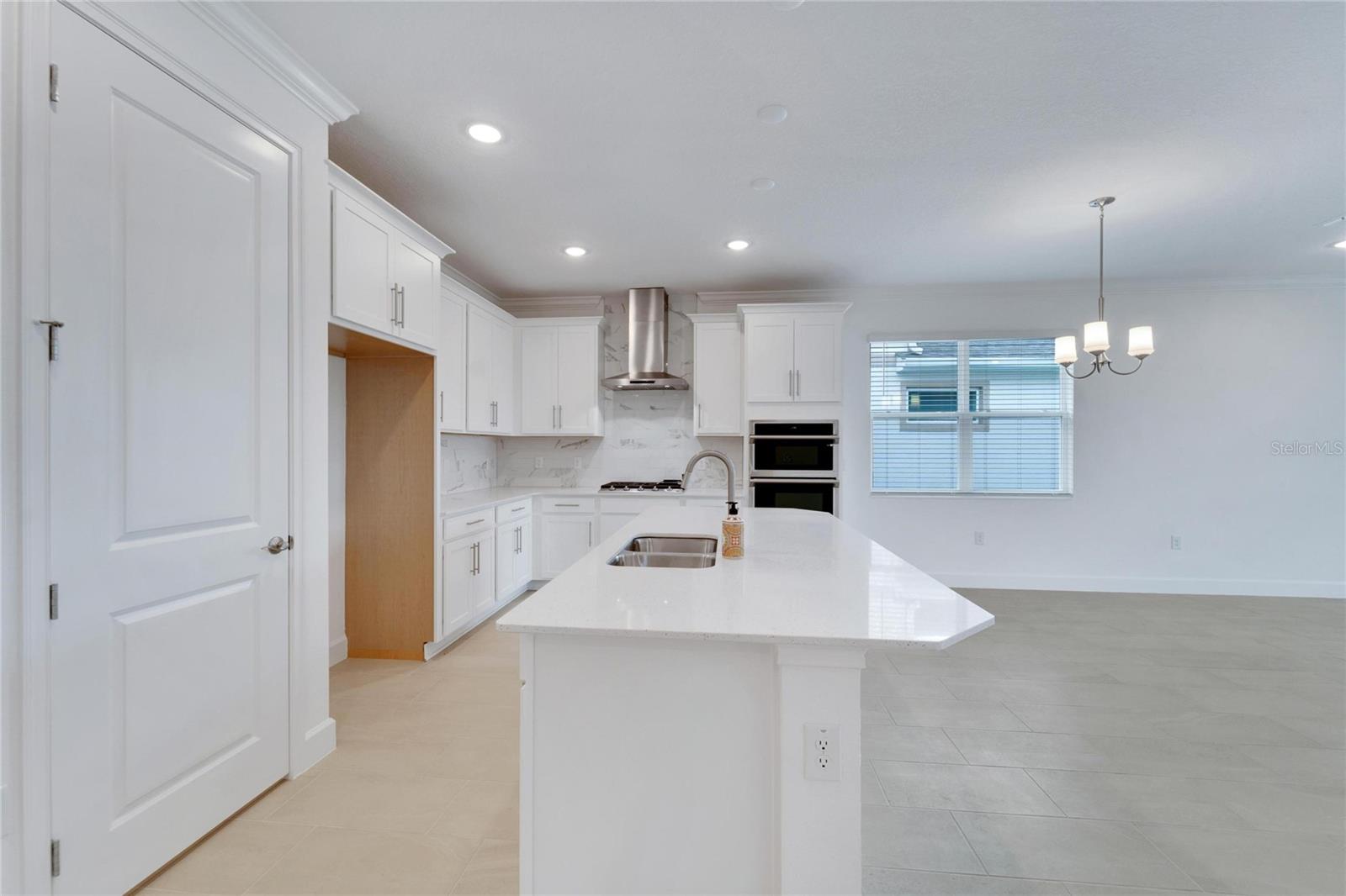 943 SIGNET DR, APOLLO BEACH, FL, 33572