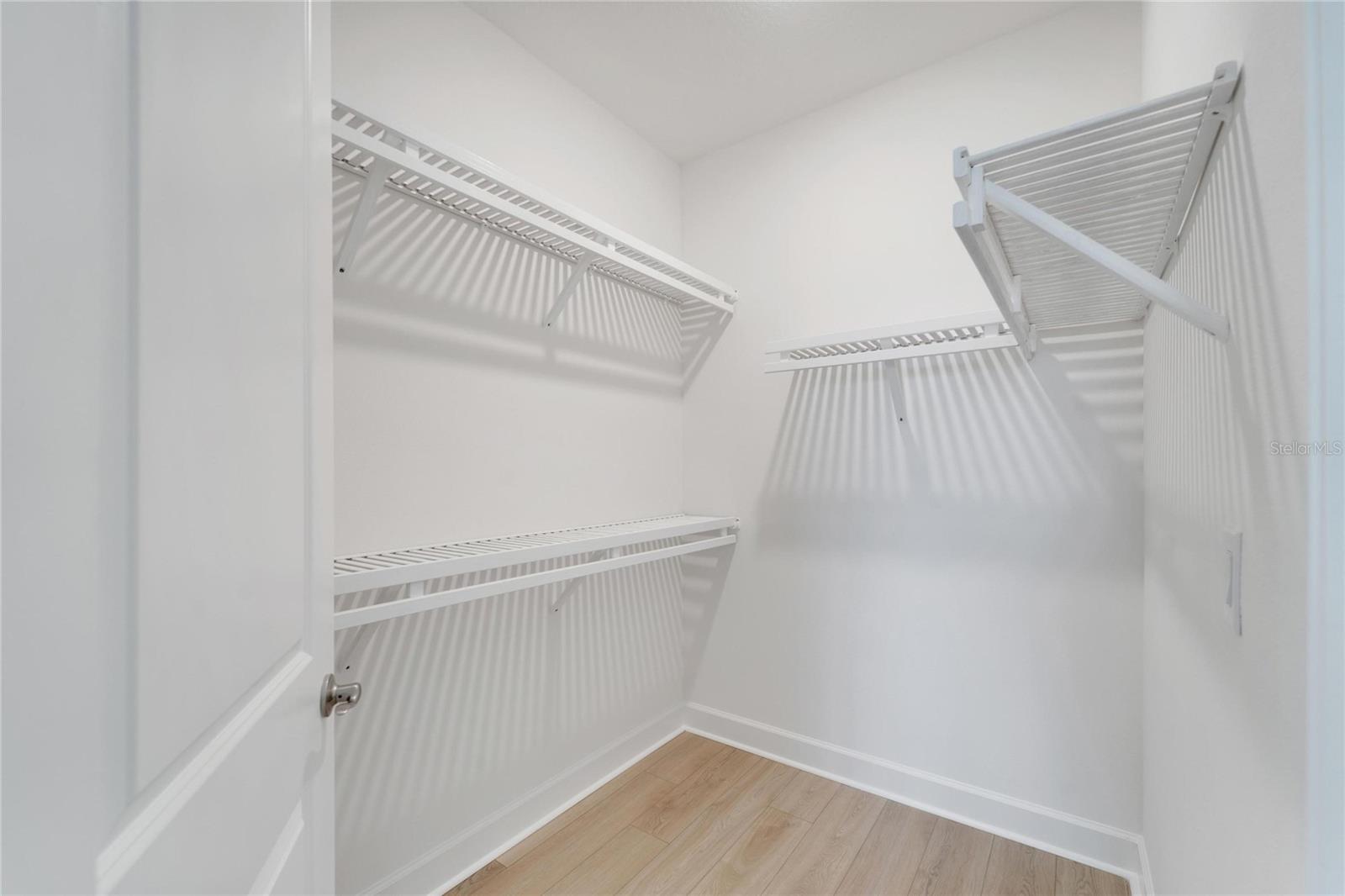 943 SIGNET DR, APOLLO BEACH, FL, 33572