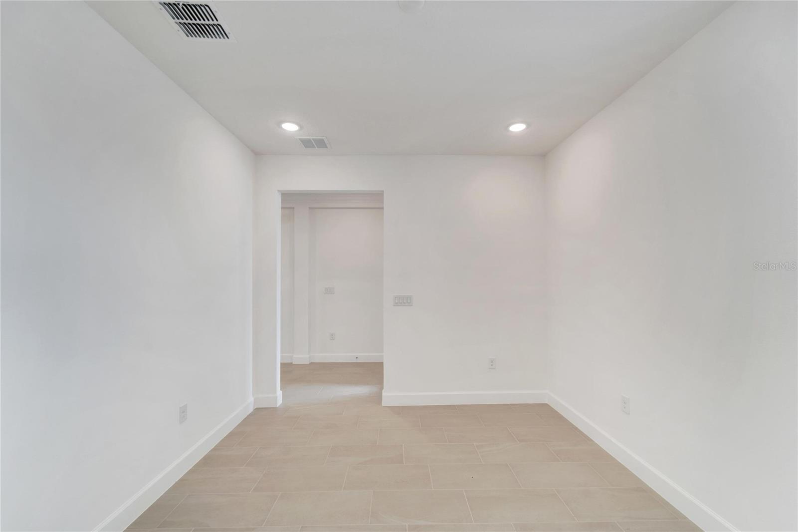 943 SIGNET DR, APOLLO BEACH, FL, 33572