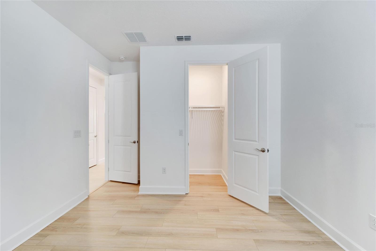 943 SIGNET DR, APOLLO BEACH, FL, 33572