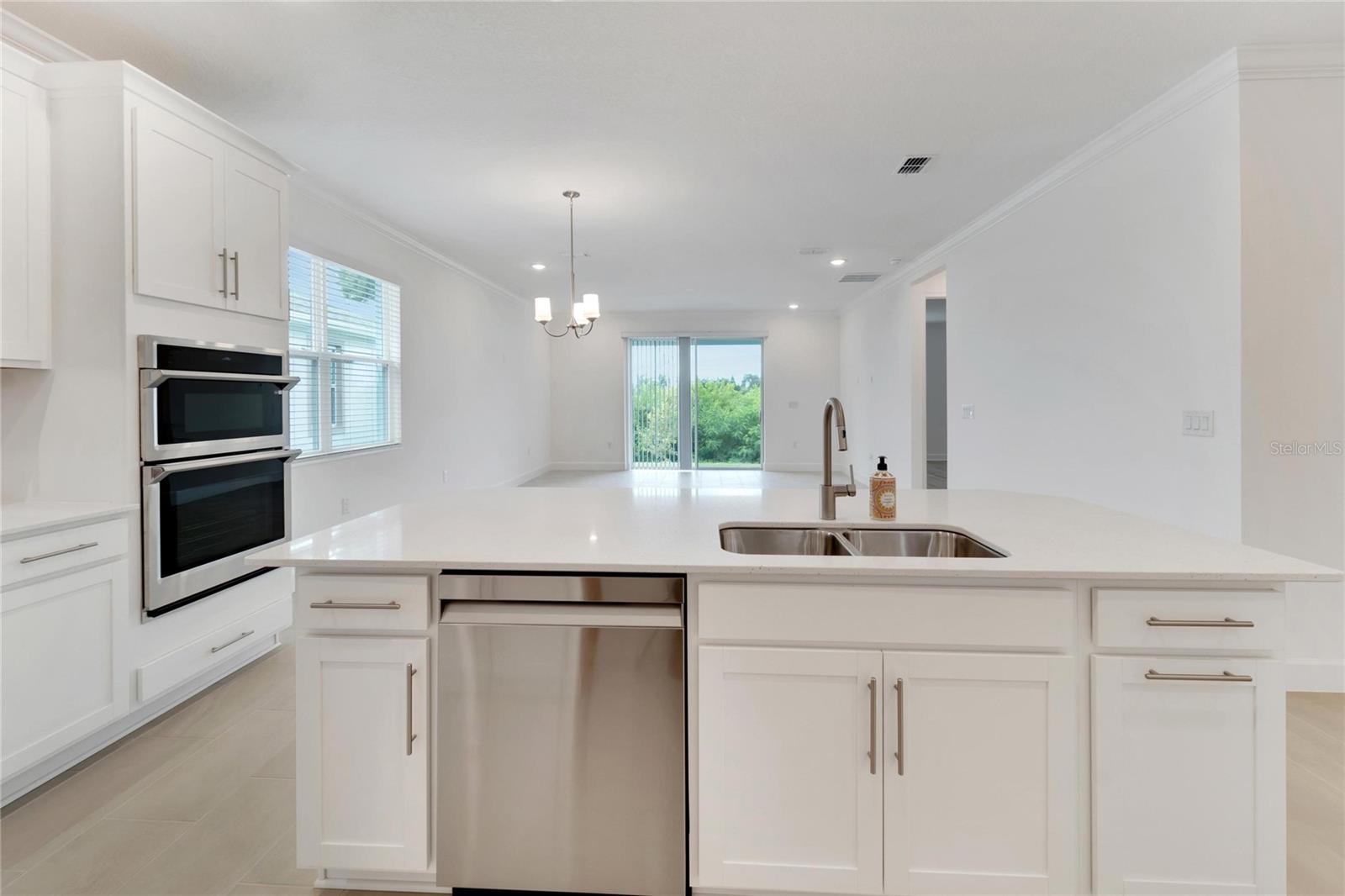 943 SIGNET DR, APOLLO BEACH, FL, 33572