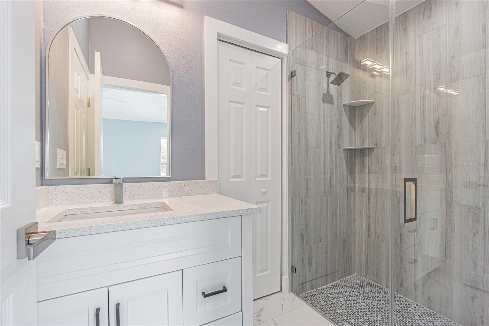 8425 N 16TH ST, TAMPA, FL, 33604