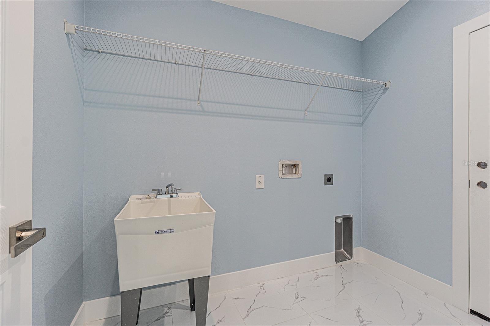 8425 N 16TH ST, TAMPA, FL, 33604