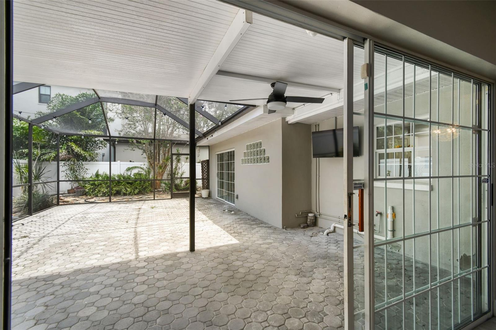 2 S TREASURE DR, TAMPA, FL, 33609