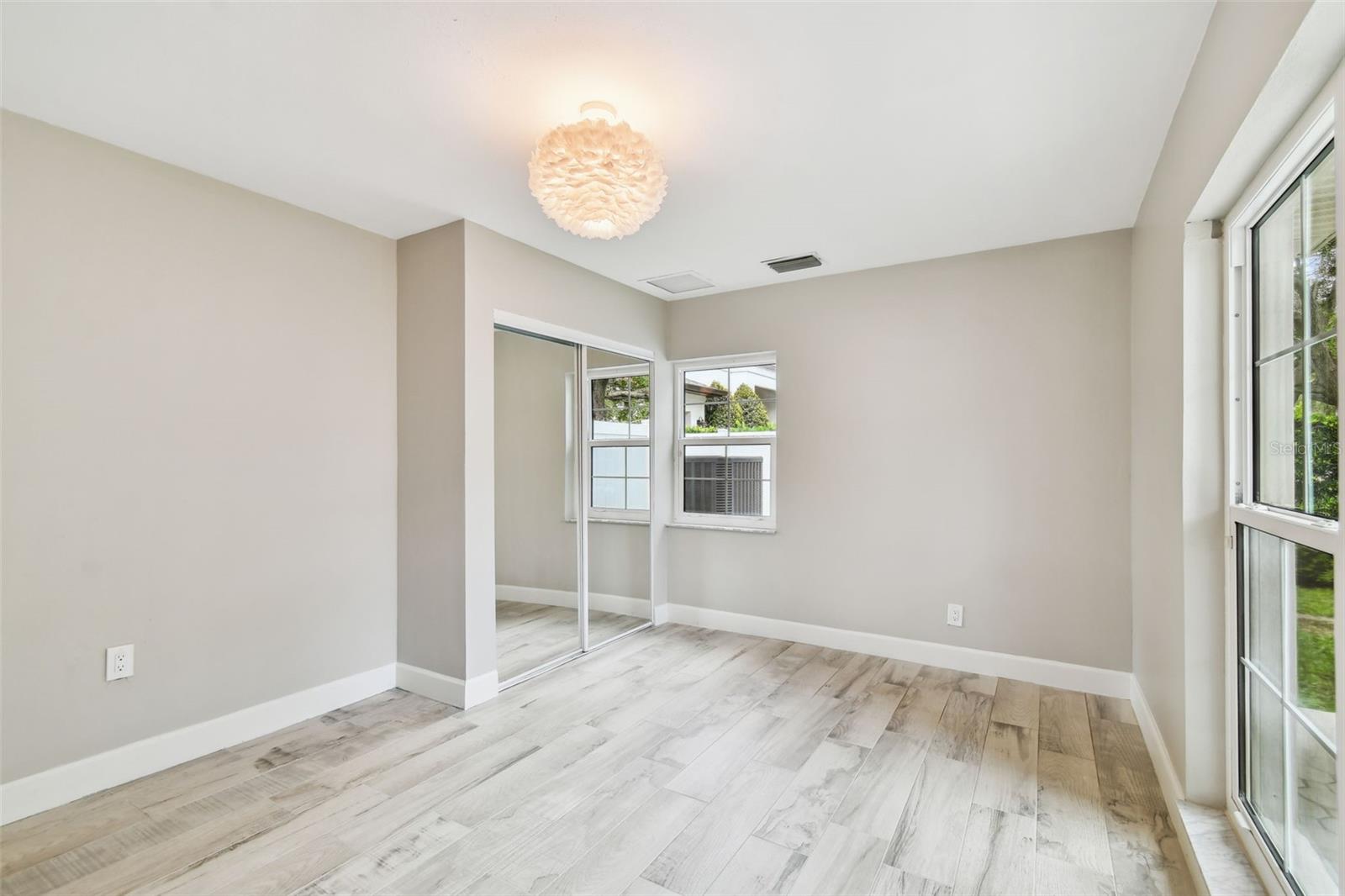 2 S TREASURE DR, TAMPA, FL, 33609