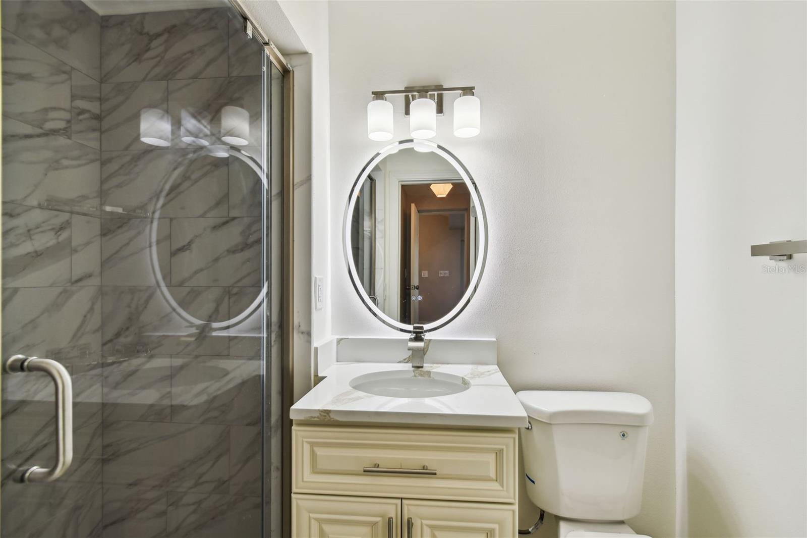 2 S TREASURE DR, TAMPA, FL, 33609