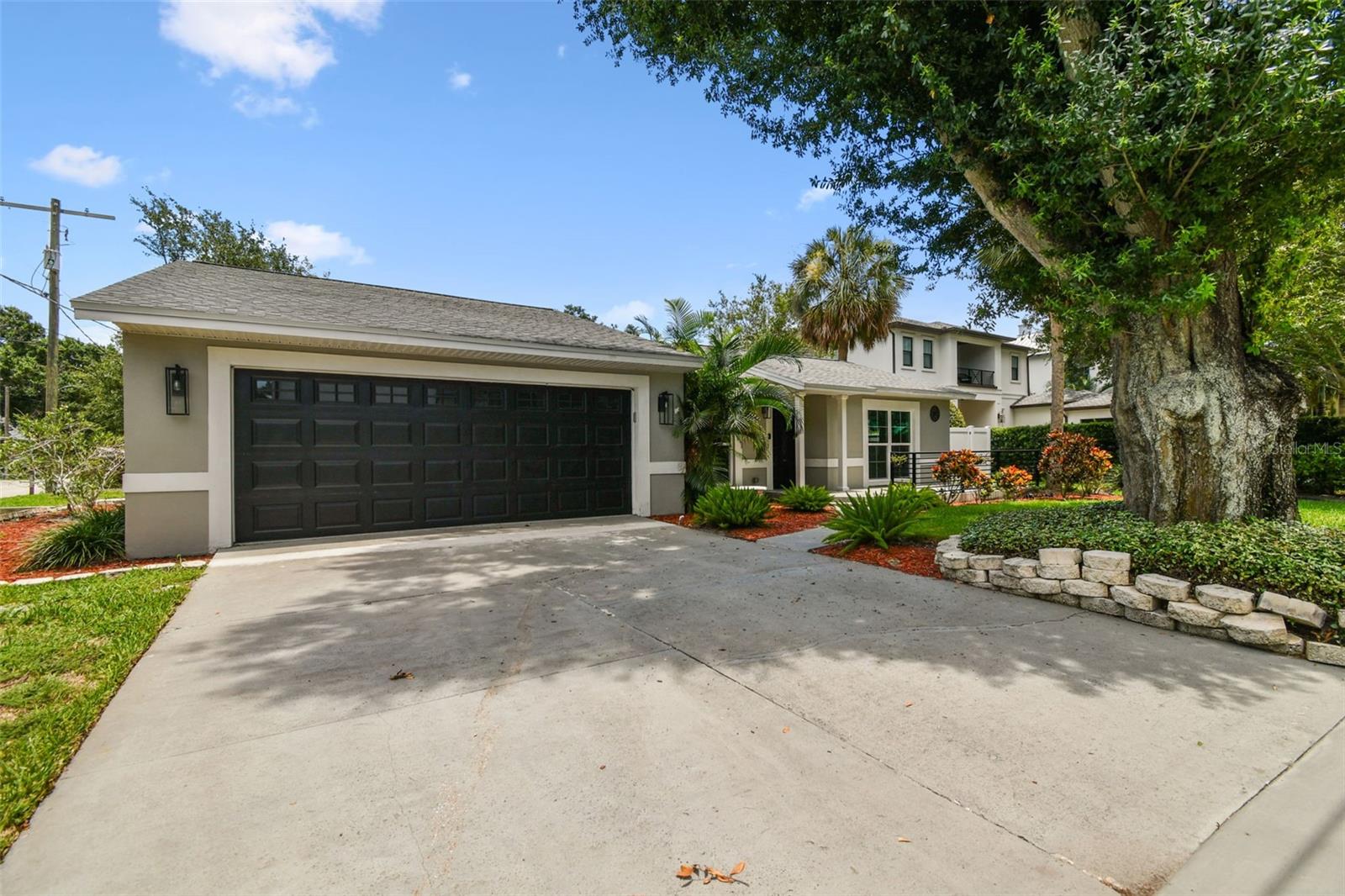 2 S TREASURE DR, TAMPA, FL, 33609