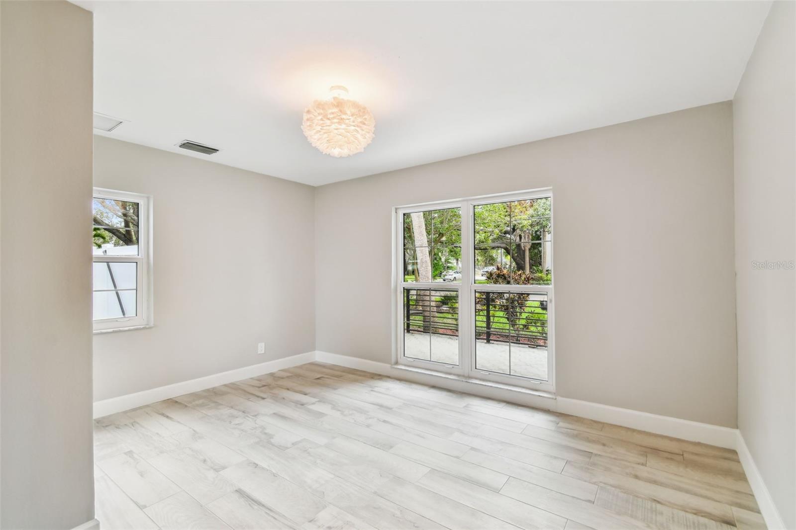 2 S TREASURE DR, TAMPA, FL, 33609