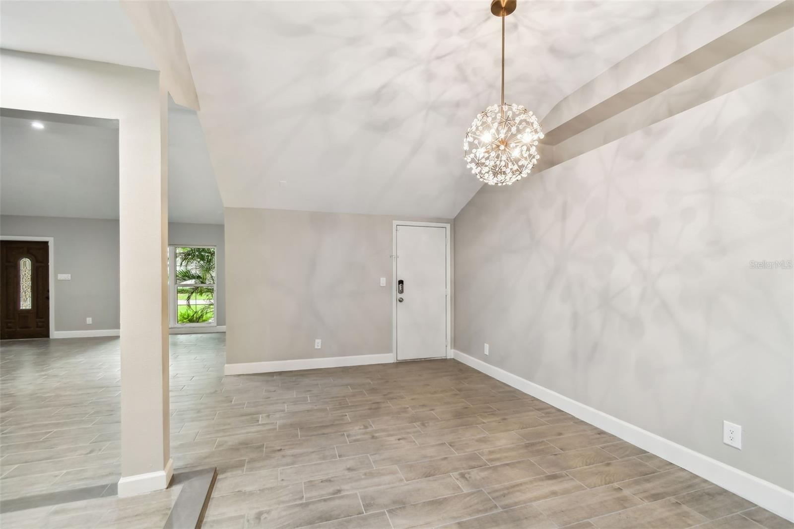 2 S TREASURE DR, TAMPA, FL, 33609