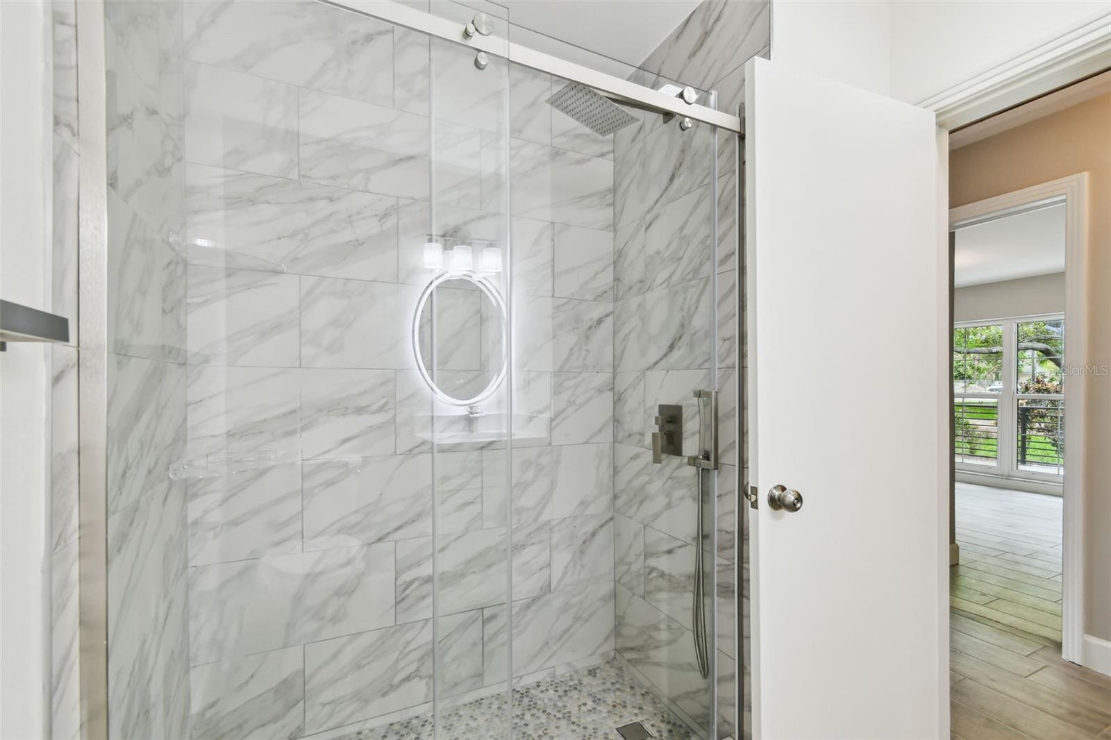 2 S TREASURE DR, TAMPA, FL, 33609