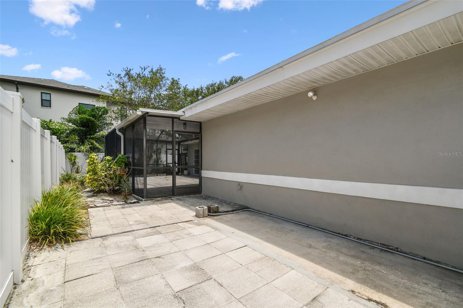 2 S TREASURE DR, TAMPA, FL, 33609