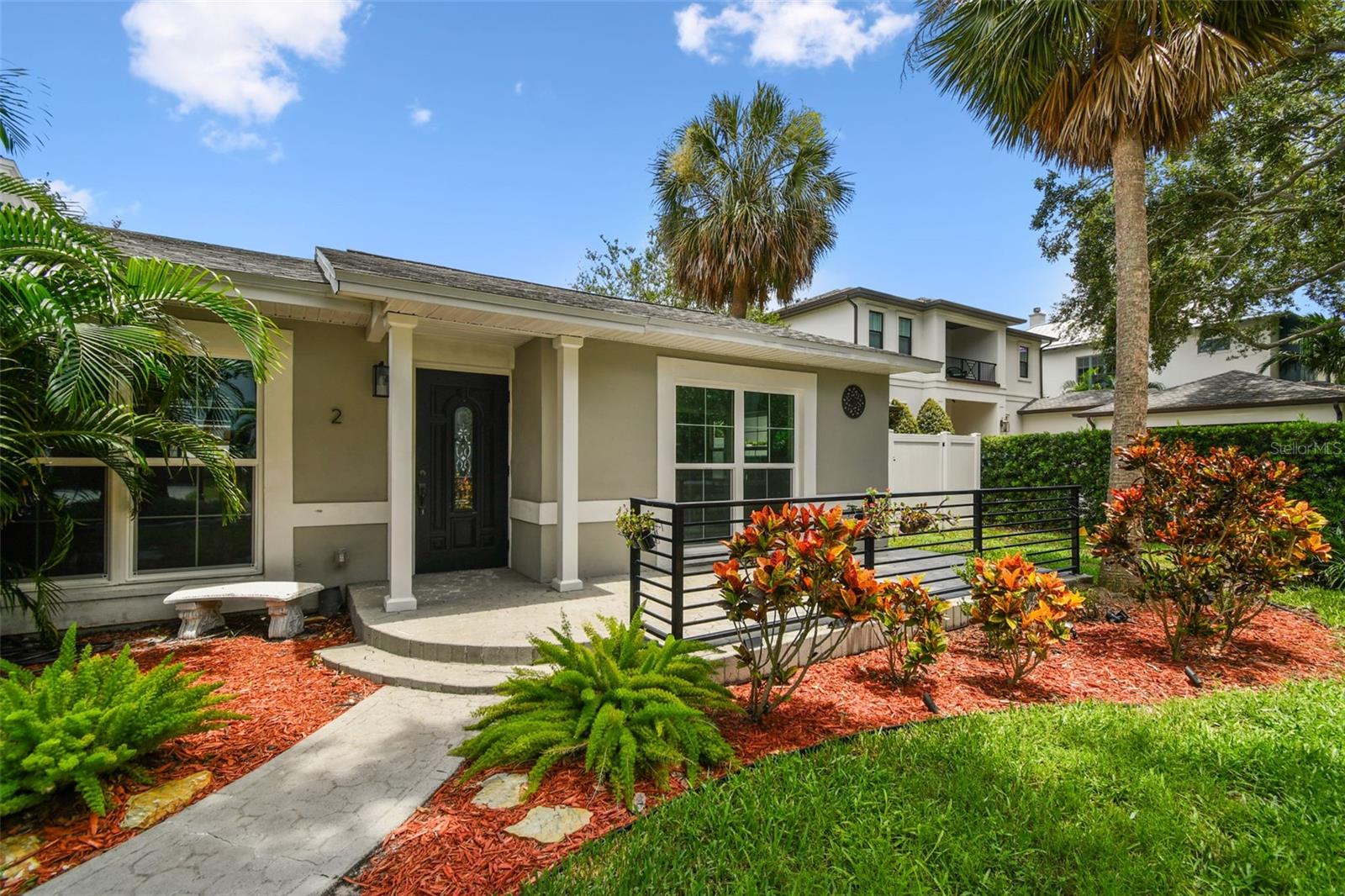 2 S TREASURE DR, TAMPA, FL, 33609