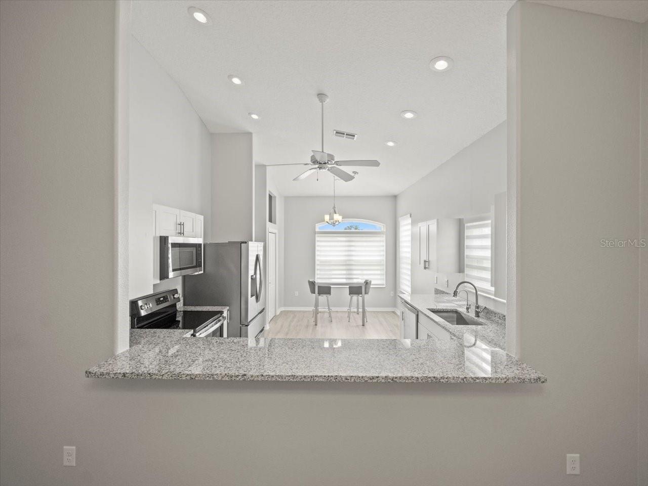 10163 HOLLY BERRY DR, WEEKI WACHEE, FL, 34613