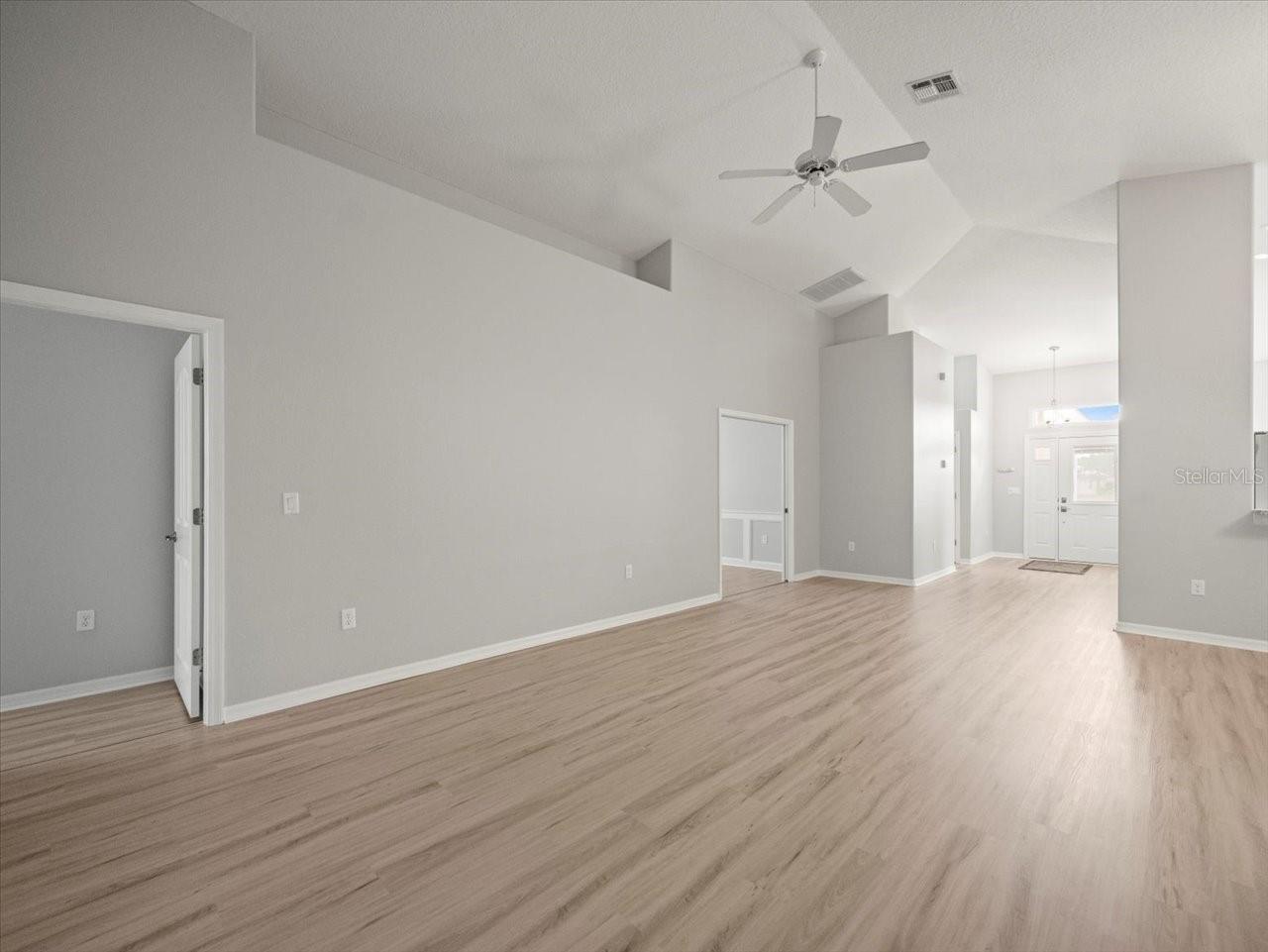 10163 HOLLY BERRY DR, WEEKI WACHEE, FL, 34613