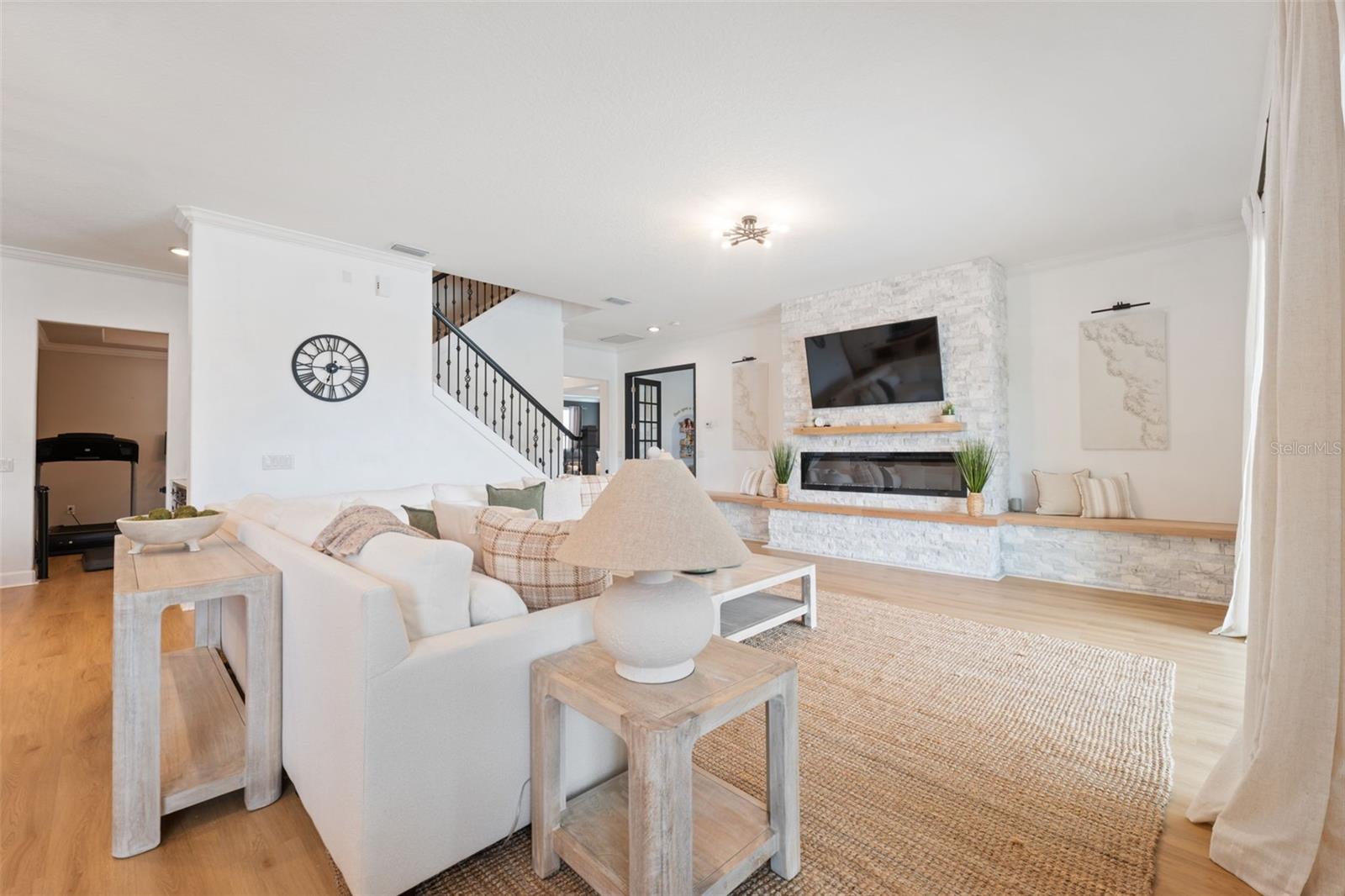 2591 GRAND CYPRESS BLVD, PALM HARBOR, FL, 34684