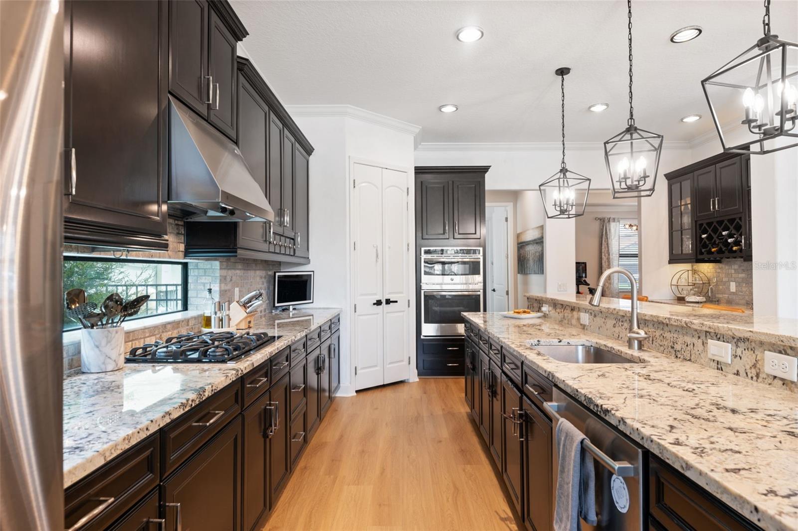 2591 GRAND CYPRESS BLVD, PALM HARBOR, FL, 34684