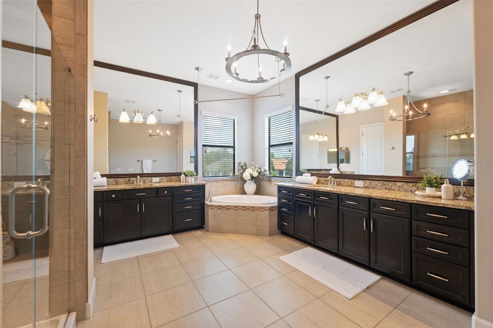 2591 GRAND CYPRESS BLVD, PALM HARBOR, FL, 34684