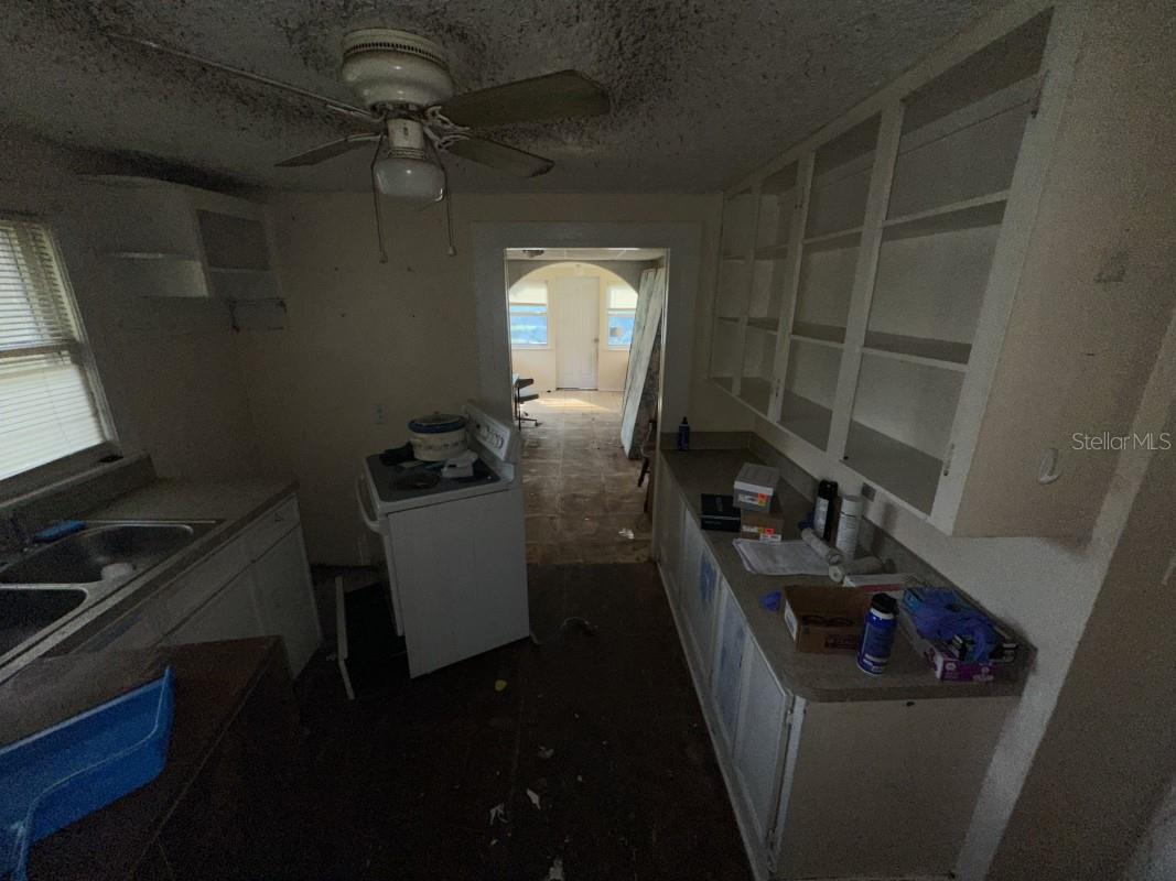 5805 SE BABB RD, BELLEVIEW, FL, 34420