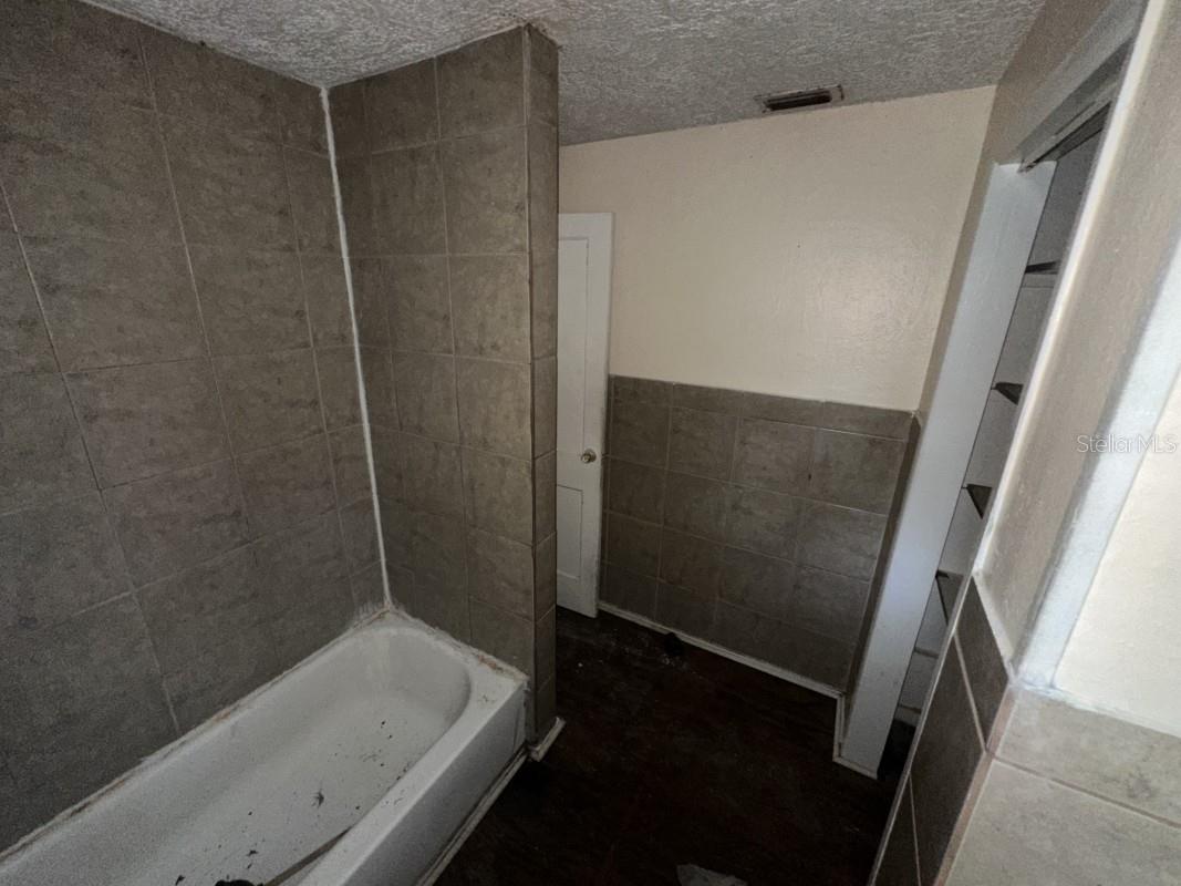 5805 SE BABB RD, BELLEVIEW, FL, 34420