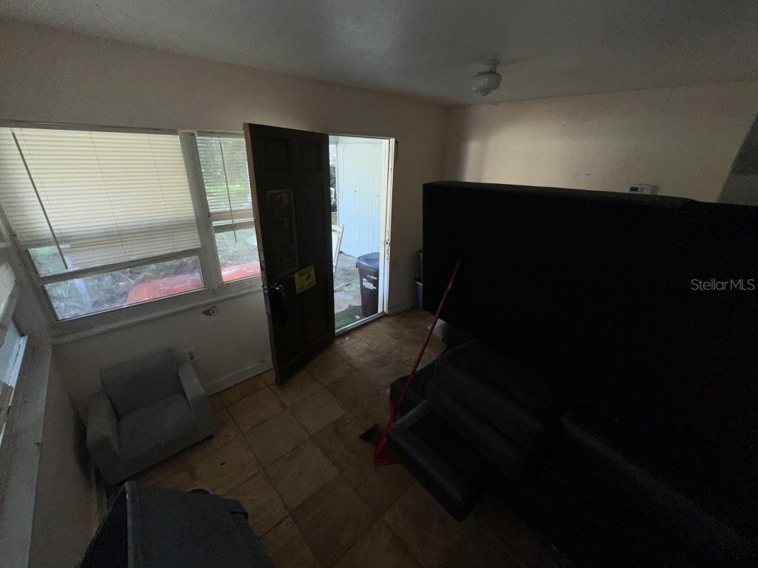 5805 SE BABB RD, BELLEVIEW, FL, 34420