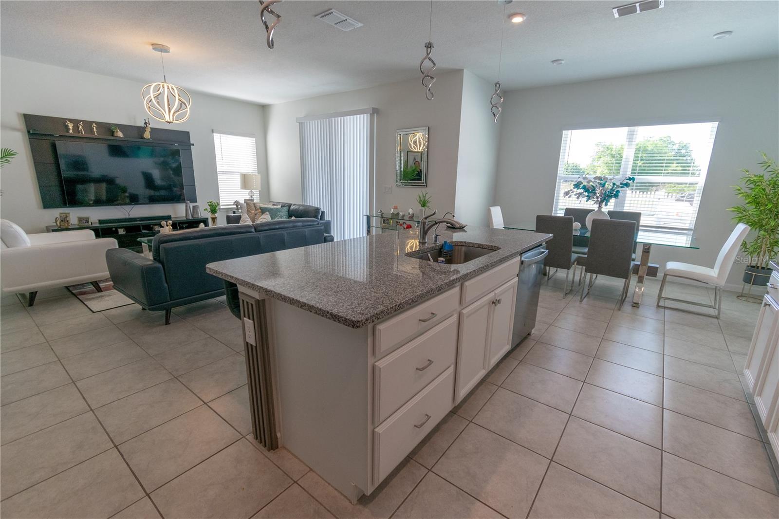 3173 ARMSTRONG SPRING DR, KISSIMMEE, FL, 34744