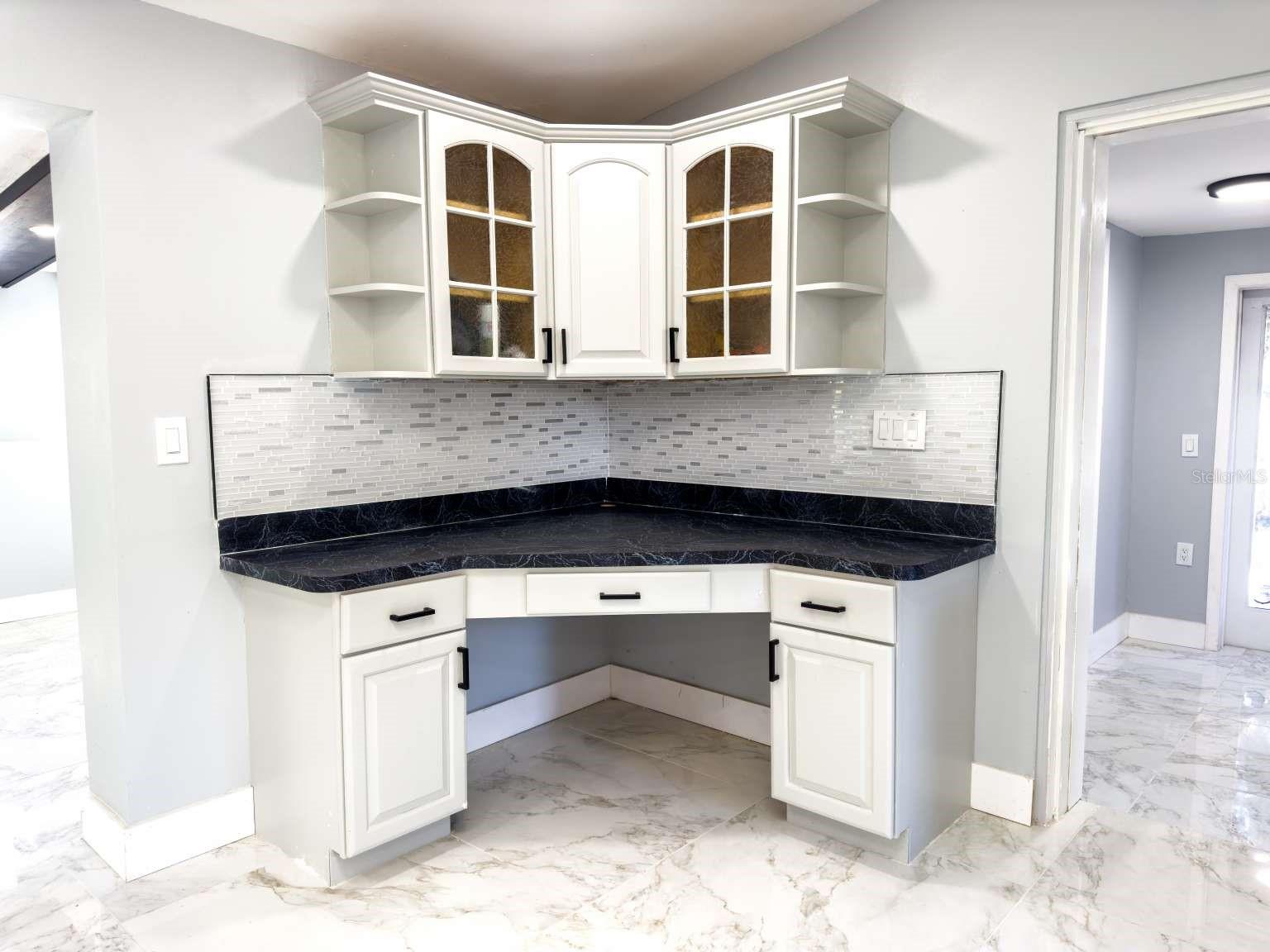 12116 N 52ND ST, TEMPLE TERRACE, FL, 33617