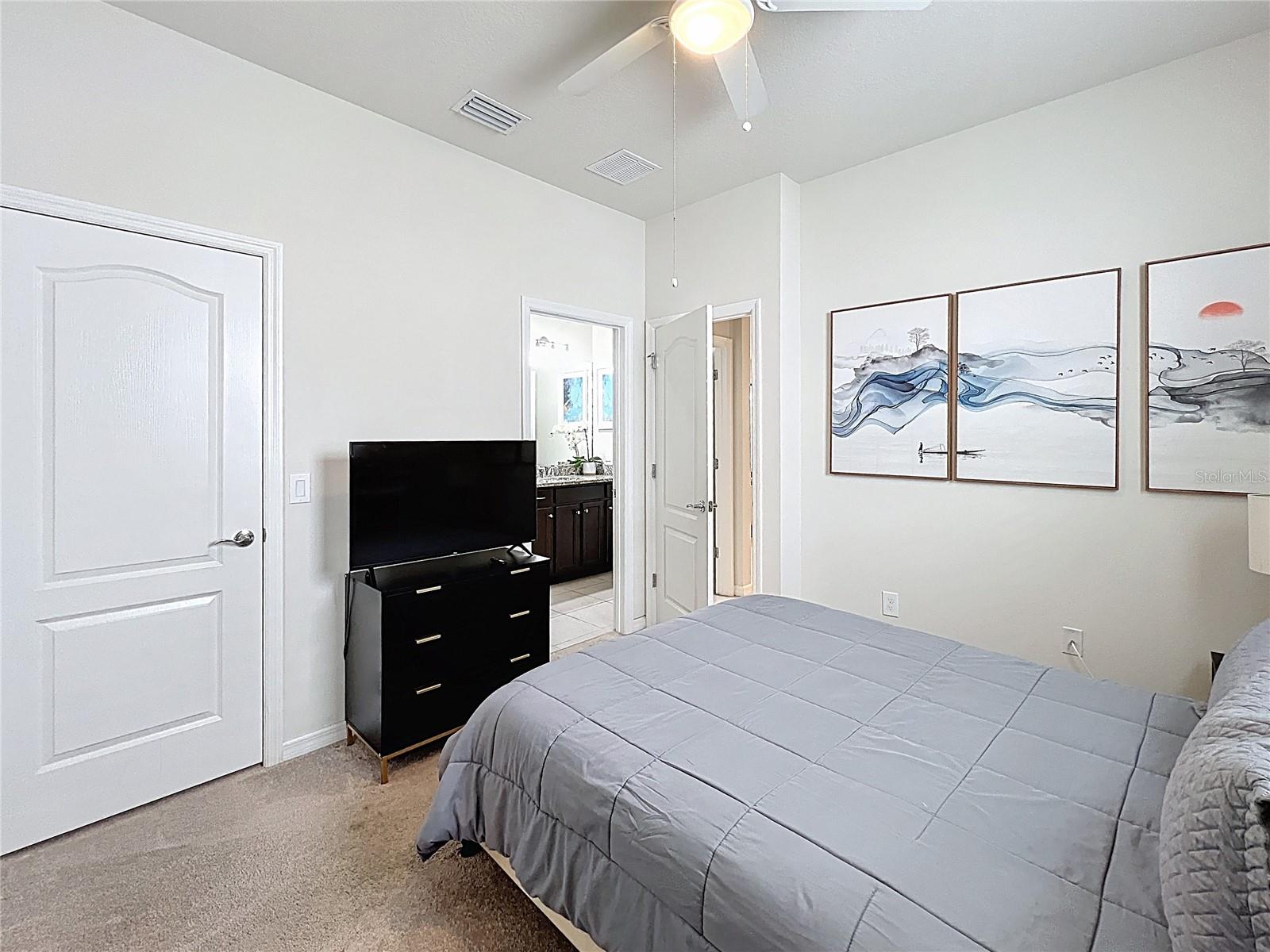 2466 DUBAI ST, KISSIMMEE, FL, 34747