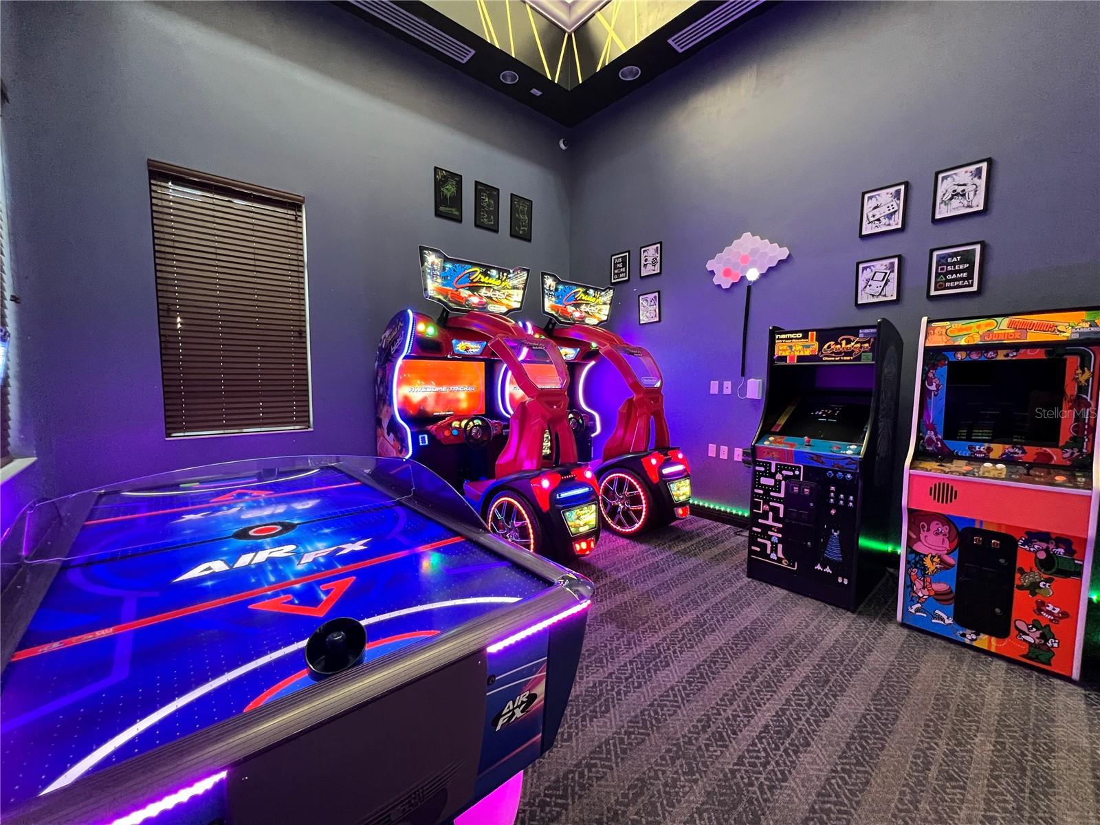 2466 DUBAI ST, KISSIMMEE, FL, 34747