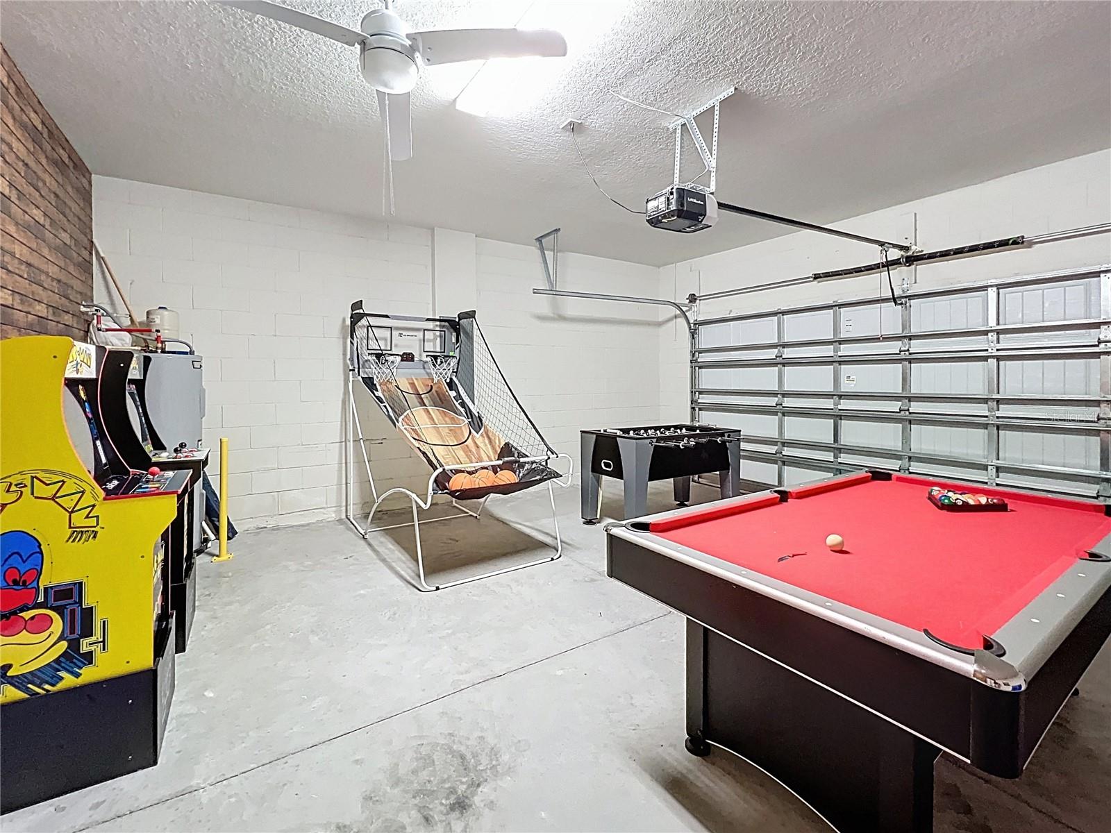 2466 DUBAI ST, KISSIMMEE, FL, 34747