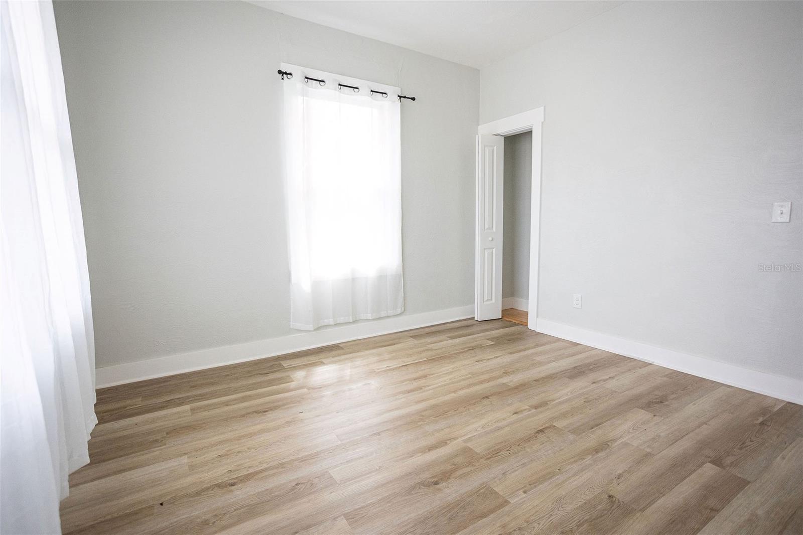 1307 E 20TH AVE, TAMPA, FL, 33605