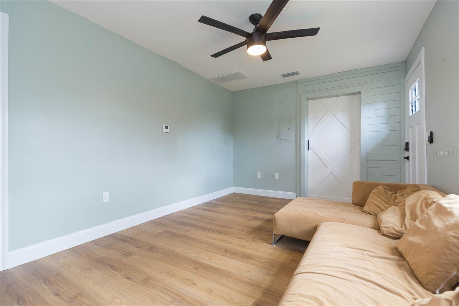 38702 SOUTH AVE, ZEPHYRHILLS, FL, 33542