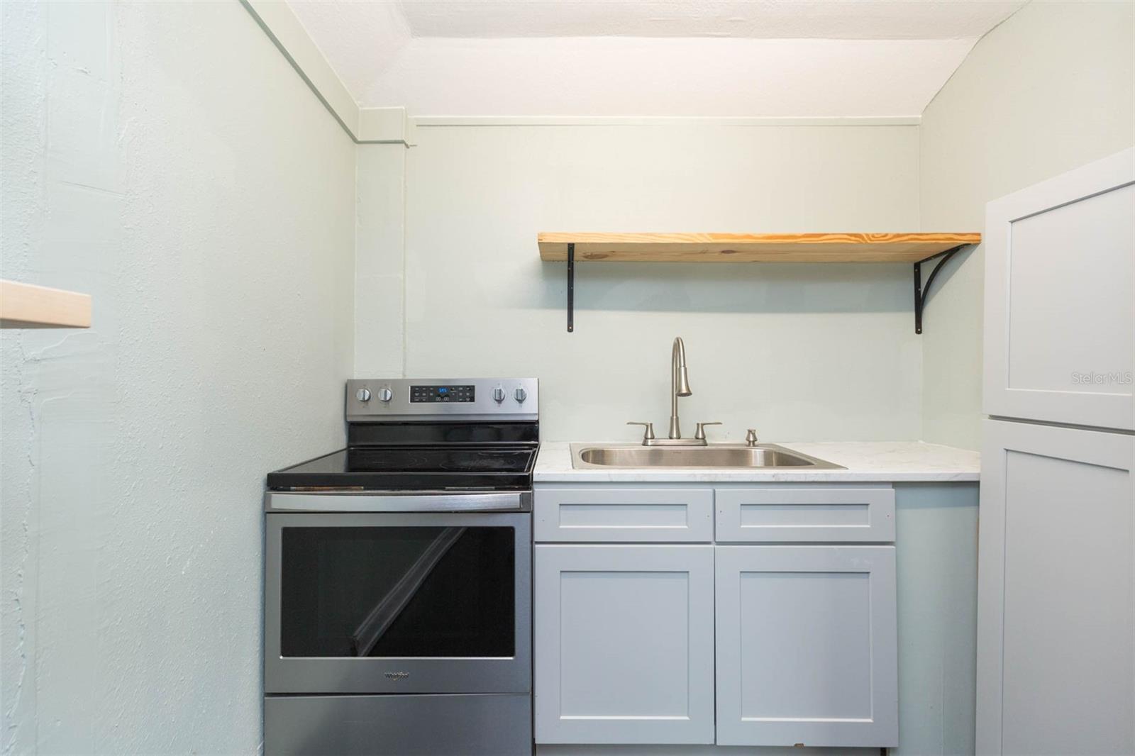 38702 SOUTH AVE, ZEPHYRHILLS, FL, 33542