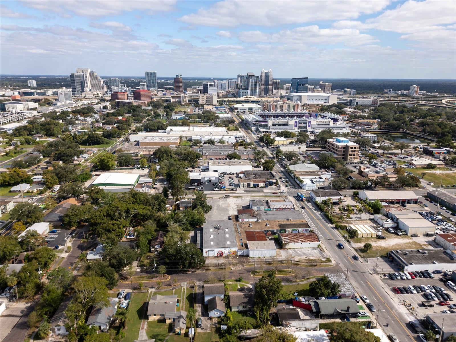 1011 W CENTRAL BLVD, ORLANDO, FL, 32805