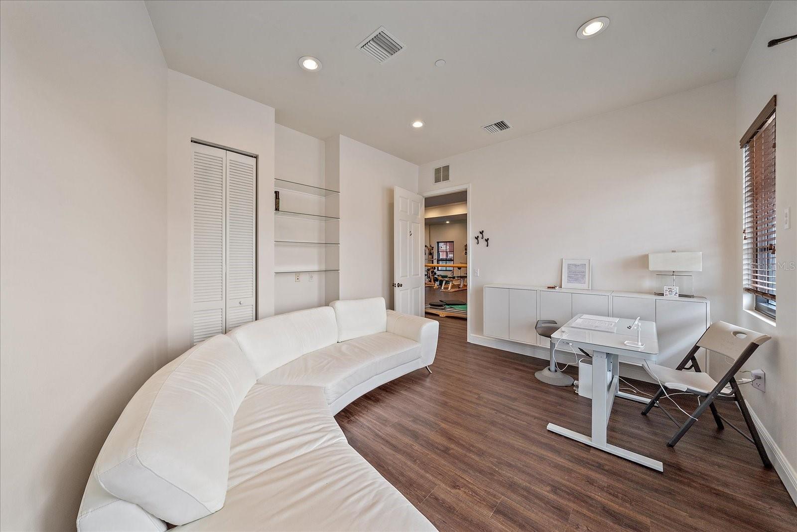 8209 NATURES WAY #203, LAKEWOOD RANCH, FL, 34202