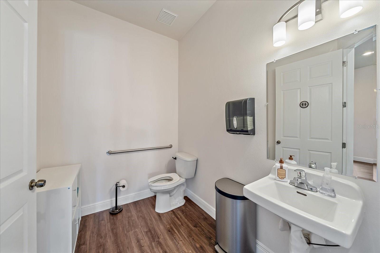 8209 NATURES WAY #203, LAKEWOOD RANCH, FL, 34202