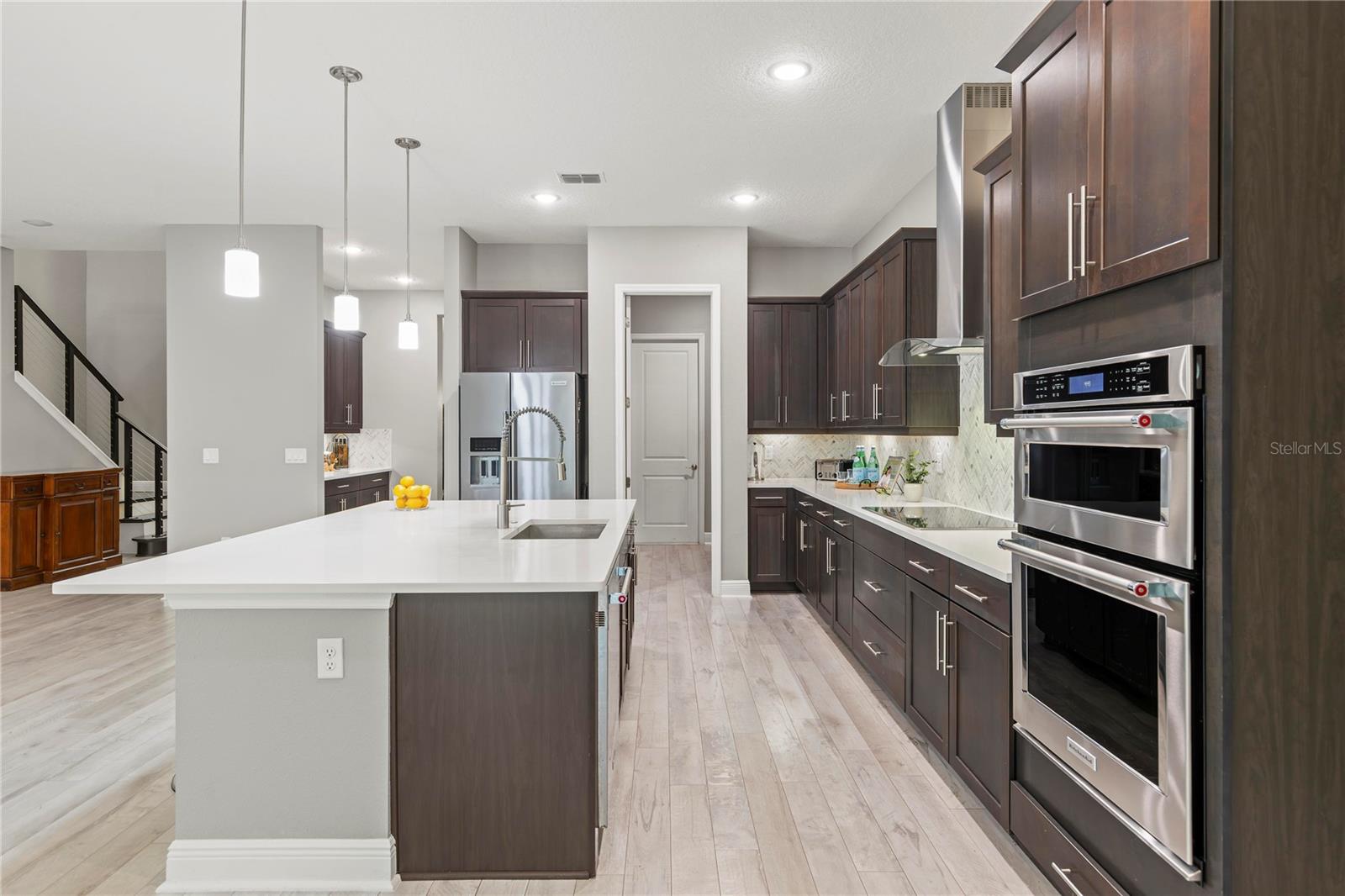 8066 LUDINGTON CIR, ORLANDO, FL, 32836