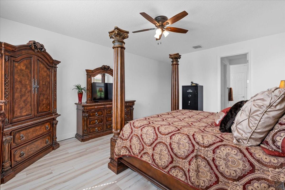 3715 PARADISO CIR, KISSIMMEE, FL, 34746