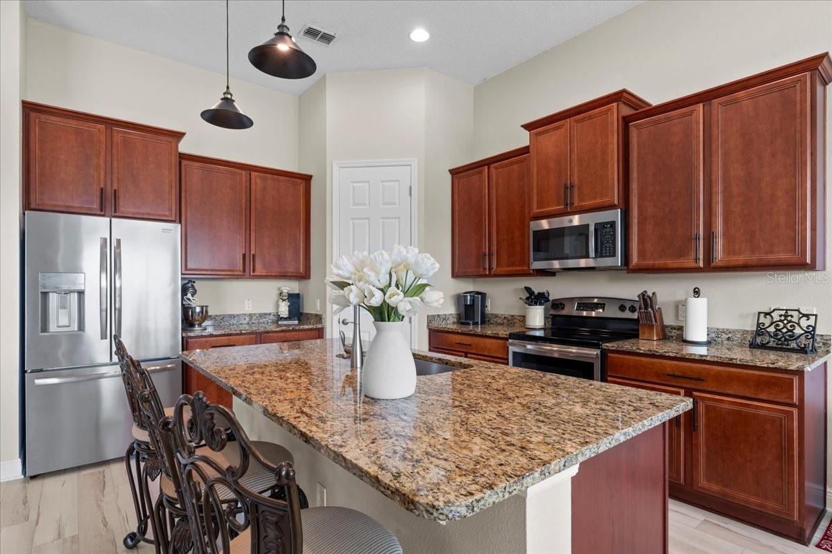 3715 PARADISO CIR, KISSIMMEE, FL, 34746