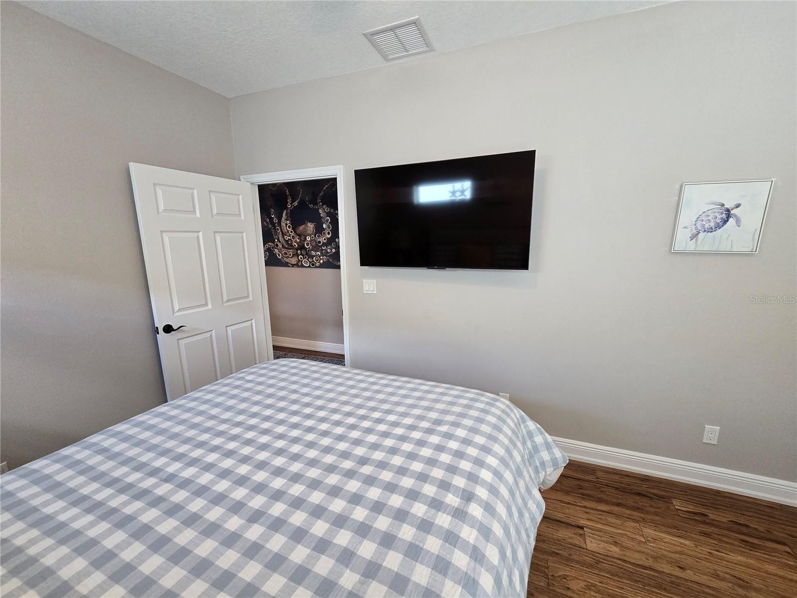 12116 LAGOON LN, TREASURE ISLAND, FL, 33706