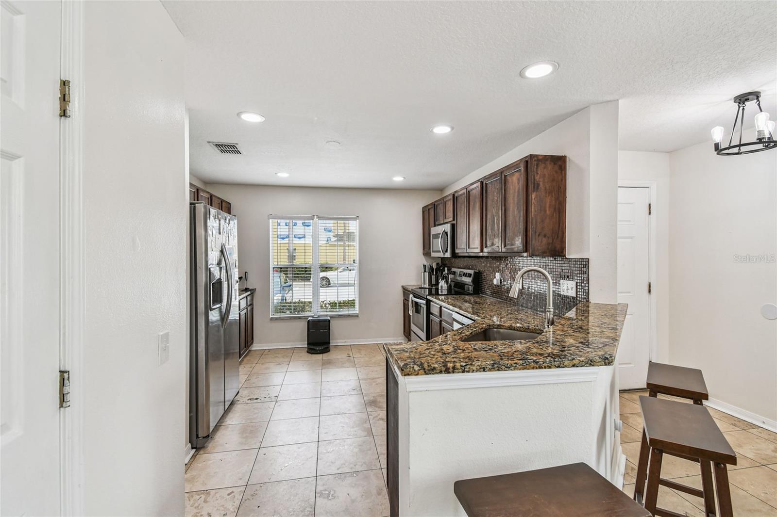 1997 SEARAY SHORE DR, CLEARWATER, FL, 33763