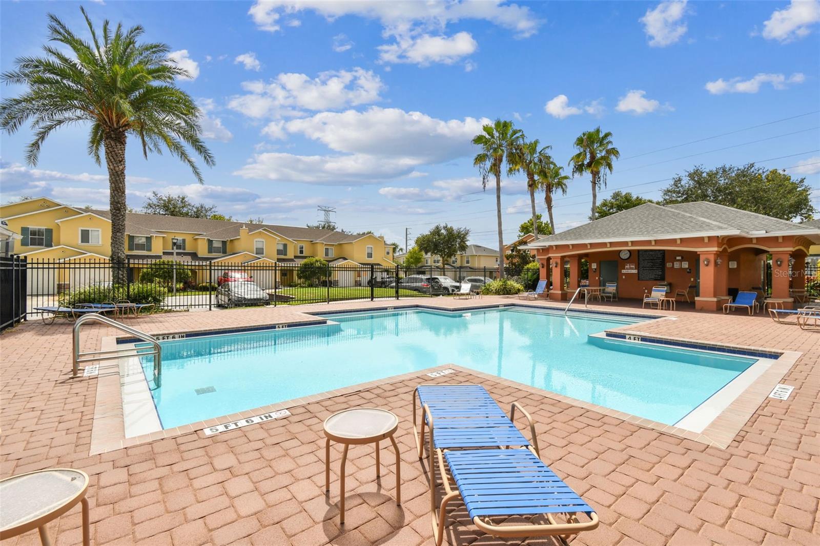 1997 SEARAY SHORE DR, CLEARWATER, FL, 33763