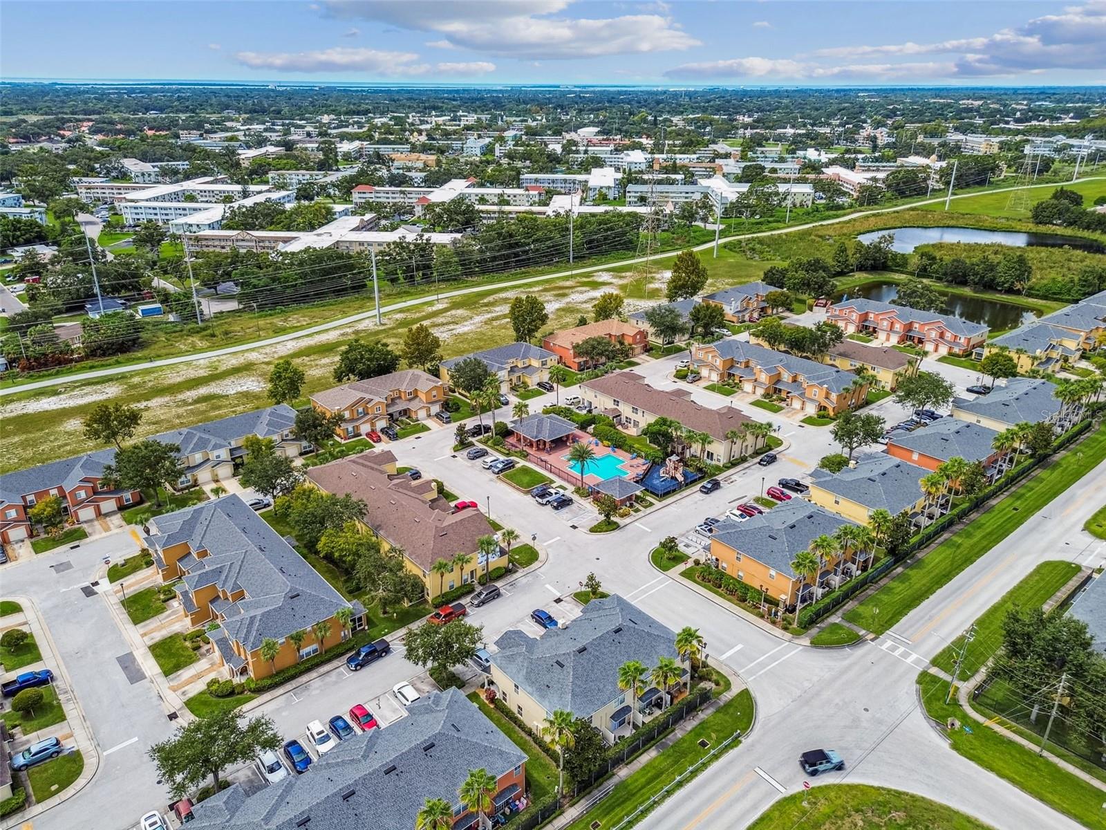 1997 SEARAY SHORE DR, CLEARWATER, FL, 33763